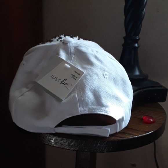 ⚡Studded white baseball hat - Picture 6 of 7